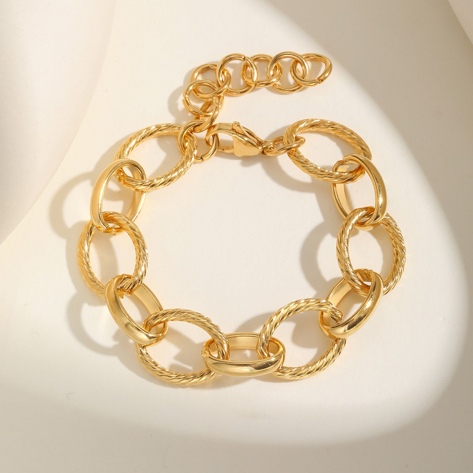 VEA BRACELET